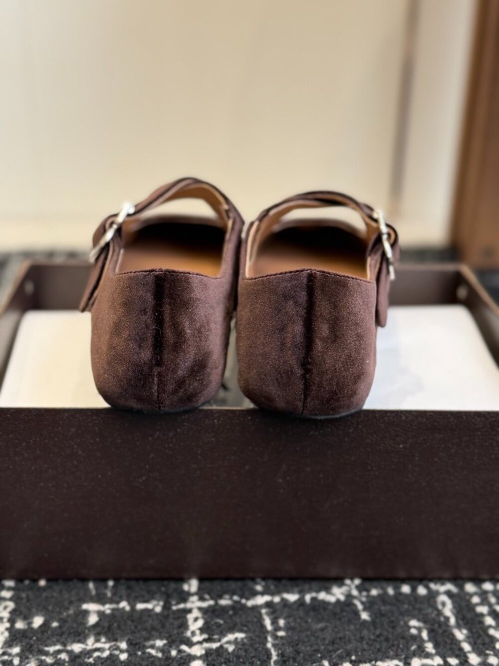 ALAÏA Mary Jane Flats - Picture 8 of 8